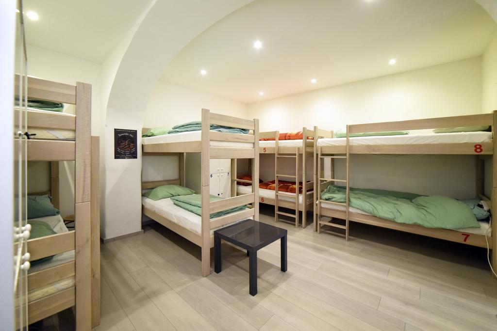 Hostel Temza Zagreb Exteriör bild