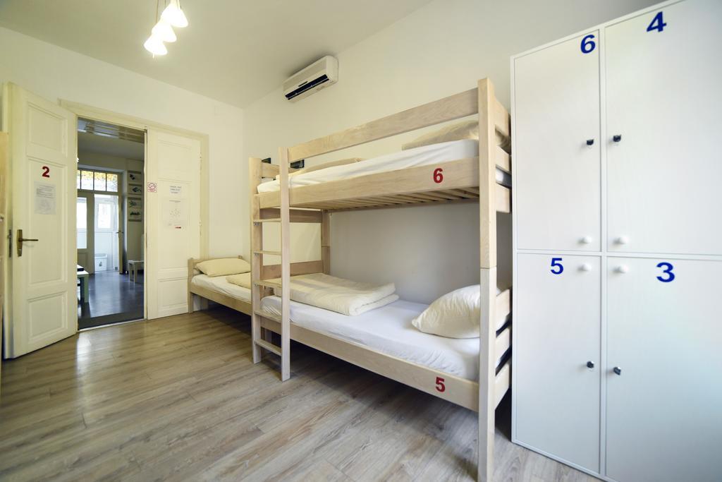 Hostel Temza Zagreb Exteriör bild