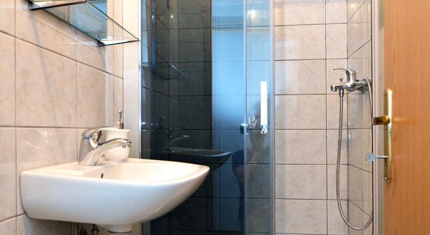 Hostel Temza Zagreb Rum bild