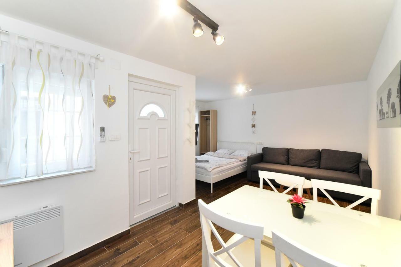 Hostel Temza Zagreb Exteriör bild