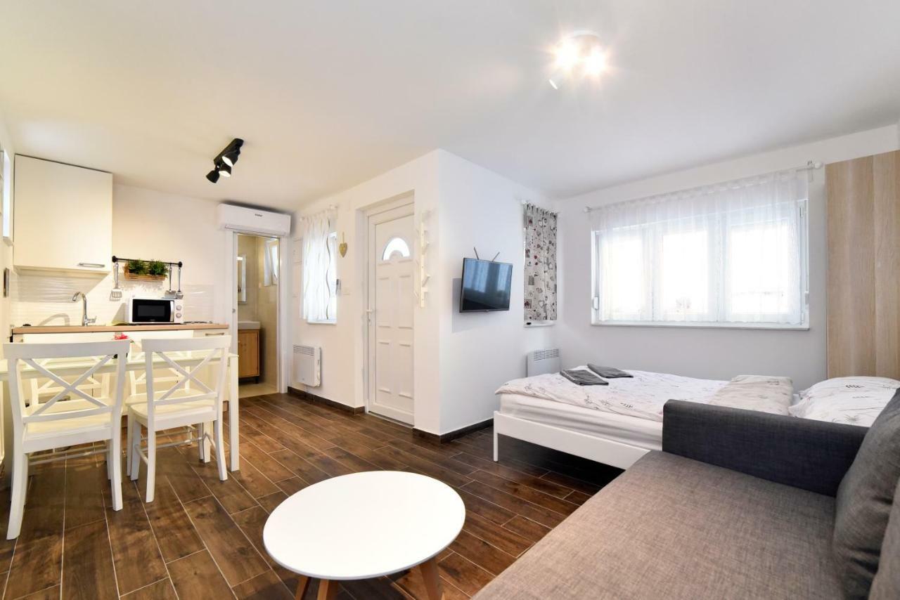 Hostel Temza Zagreb Exteriör bild